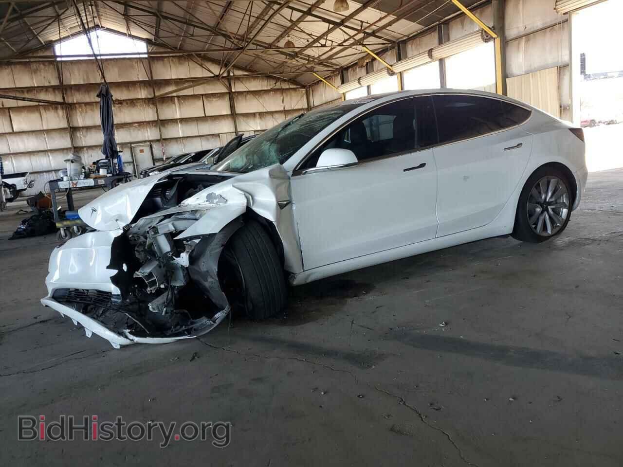 Фотография 5YJ3E1EA2JF015771 - TESLA MODEL 3 2018