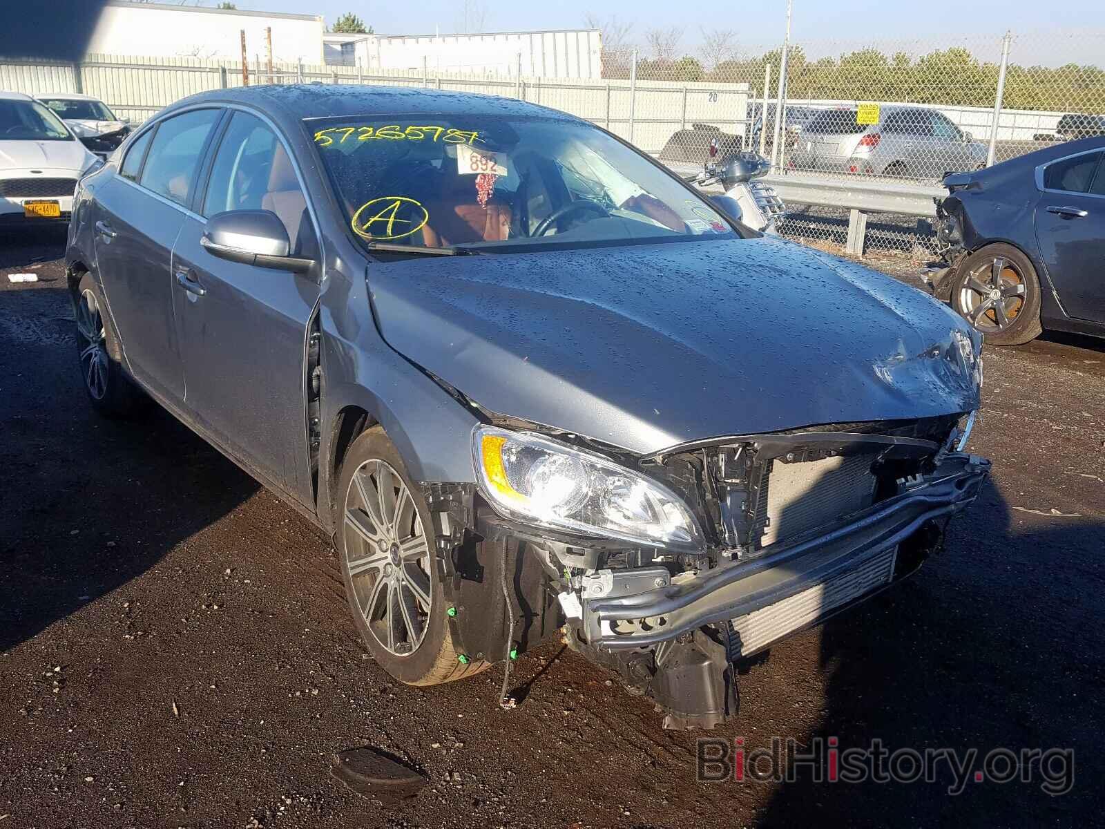 Photo LYV402TK2HB154945 - VOLVO S60 2017