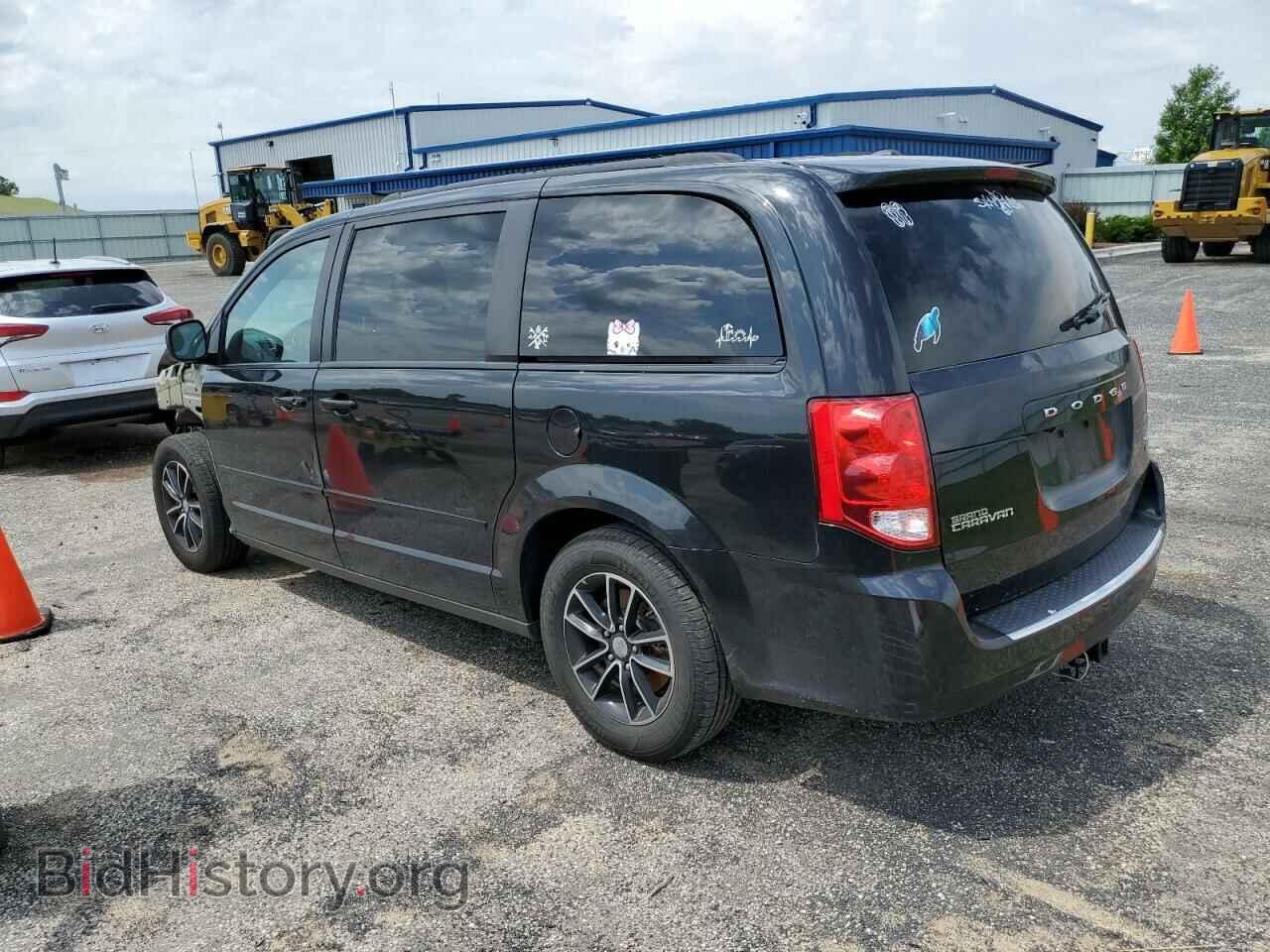 2017 DODGE CARAVAN - VIN: 2C4RDGEG2HR779509 - Photo 2