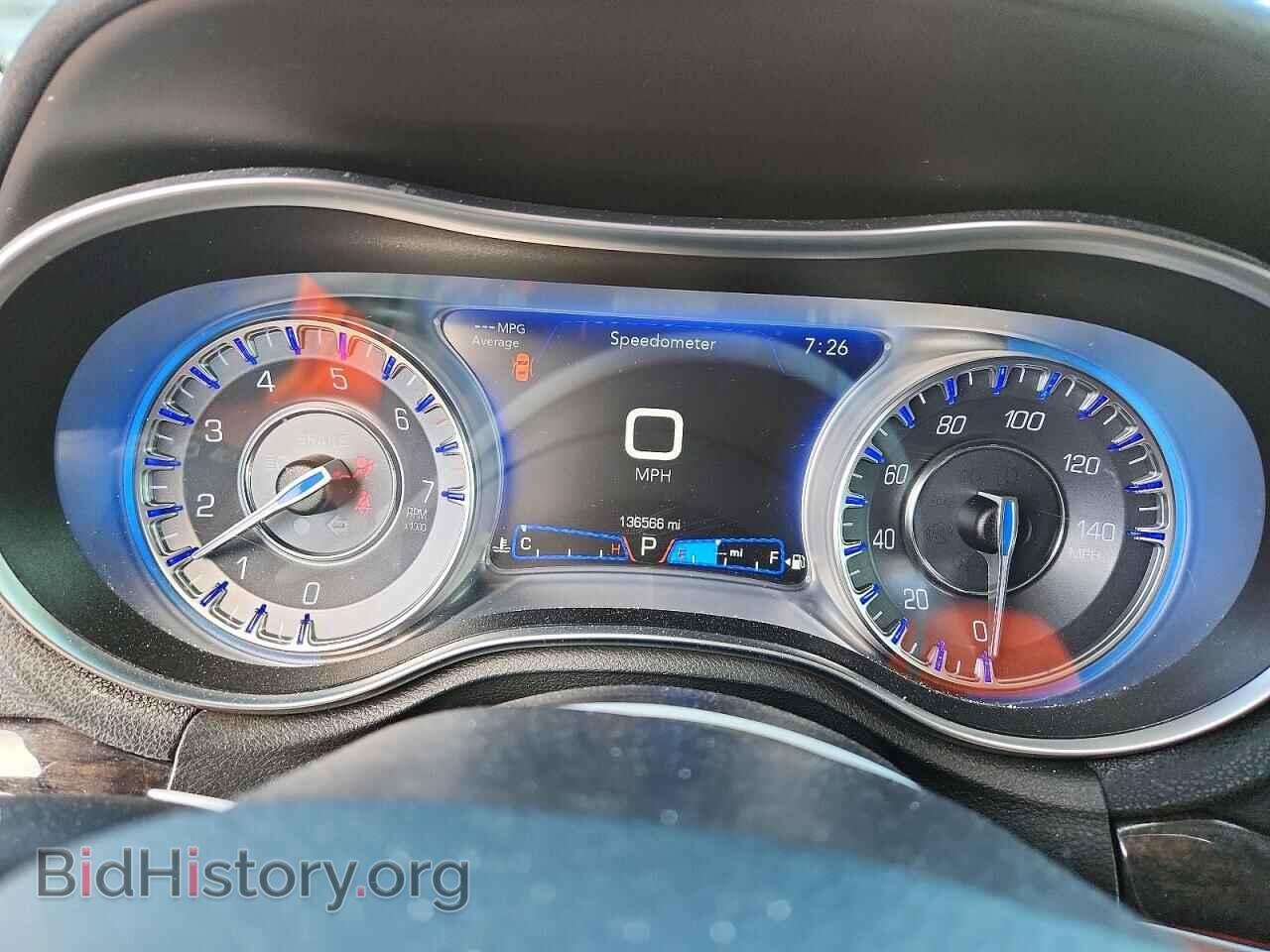 2019 CHRYSLER 300 - VIN: 2C3CCAEG6KH528614 - Фото 9