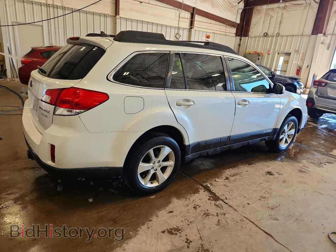 2013 SUBARU OUTBACK - VIN: 4S4BRBKC4D3301906 - Photo 3
