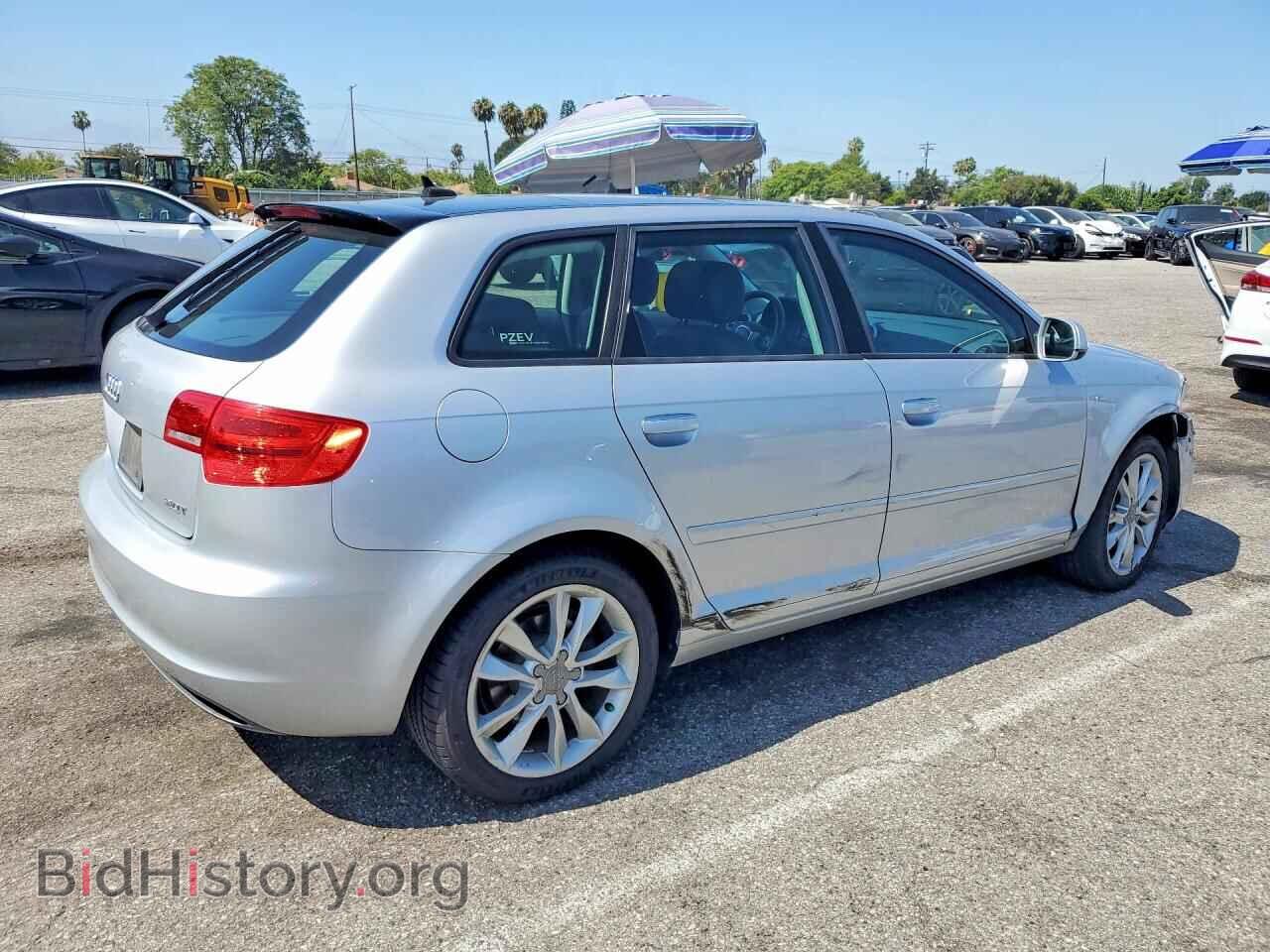 2011 AUDI A3 - VIN: WAUBEAFM0BA106405 - Photo 3