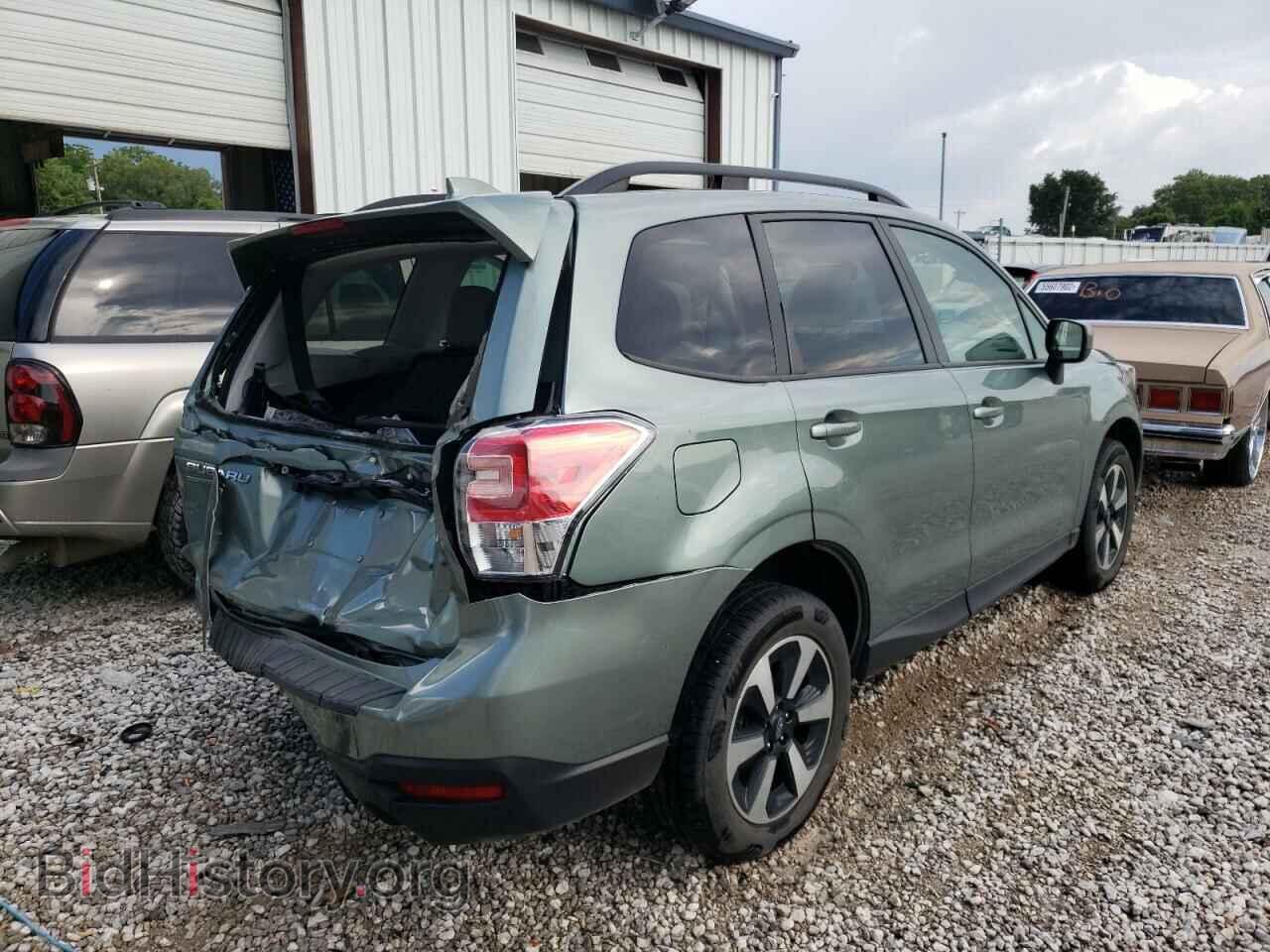 2017 SUBARU FORESTER - VIN: JF2SJAEC4HH410846 - Фото 4
