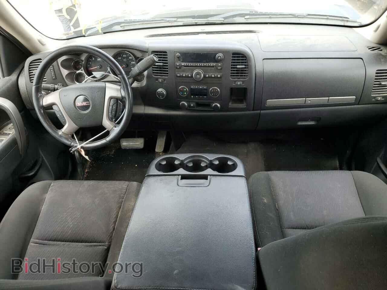 2011 GMC SIERRA - VIN: 1GT120CG7BF140408 - Фото 8