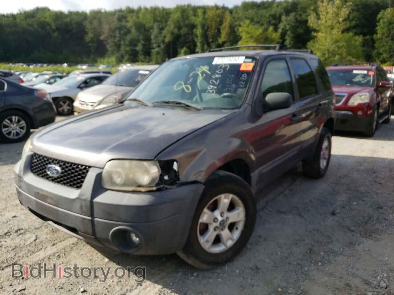 2006 FORD ESCAPE - VIN: 1FMYU93166KC65384 - Фото 2