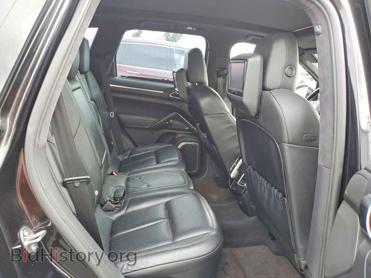 2011 PORSCHE CAYENNE - VIN: WP1AE2A24BLA92733 - Фото 11