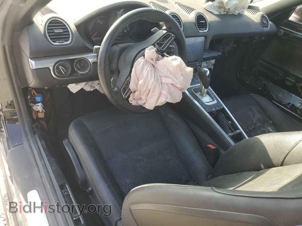 2019 PORSCHE BOXSTER - VIN: WP0CA2A81KS210463 - Photo 8