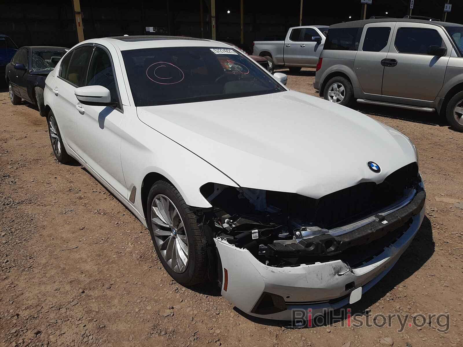 Photo WBA53BH09MCF68040 - BMW 5 SERIES 2021