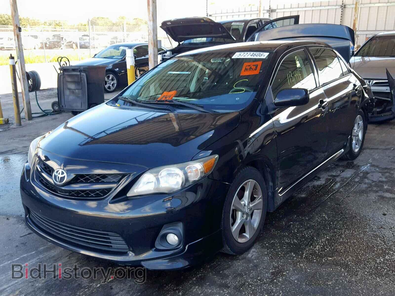 2011 TOYOTA COROLLA BA - VIN: 2T1BU4EE4BC577132 - Фото 2
