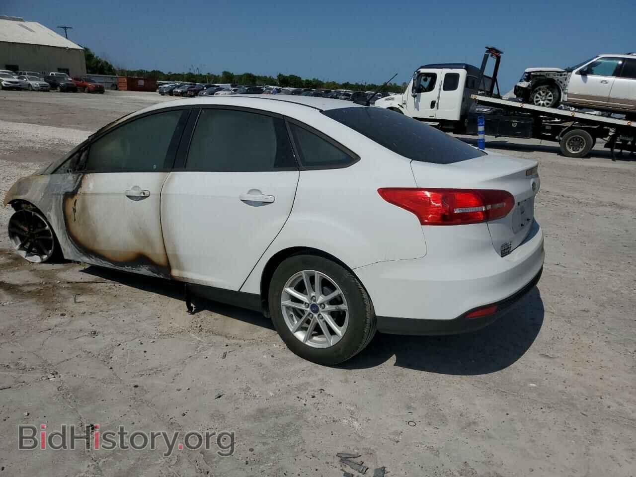 2018 FORD FOCUS - VIN: 1FADP3F21JL238341 - Фото 2