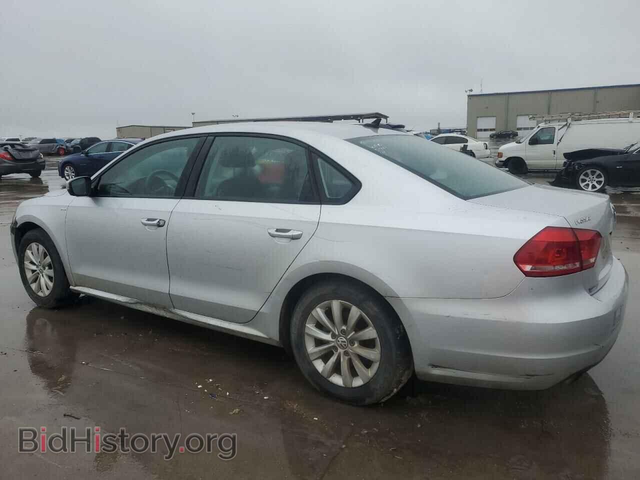 2014 VOLKSWAGEN PASSAT - VIN: 1VWAT7A34EC028562 - Фото 2