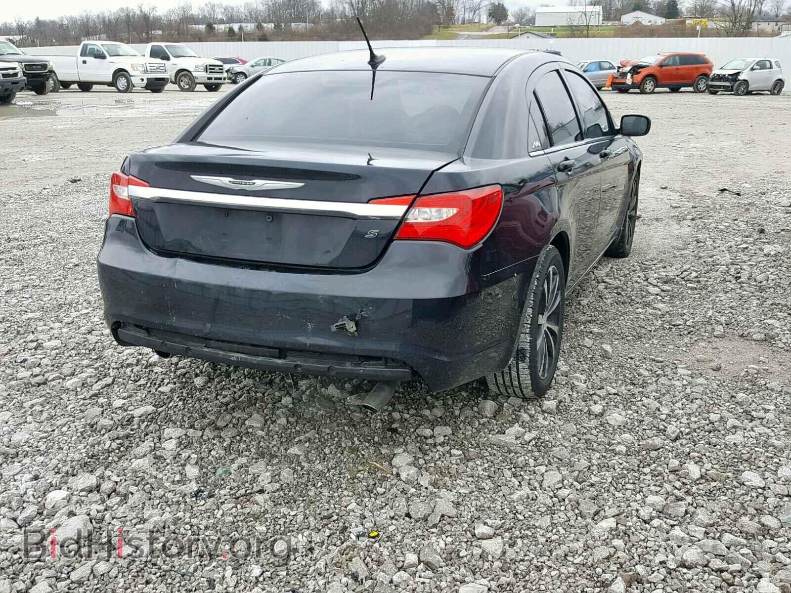2011 CHRYSLER 200 - VIN: 1C3BC8FG5BN567818 - Фото 4