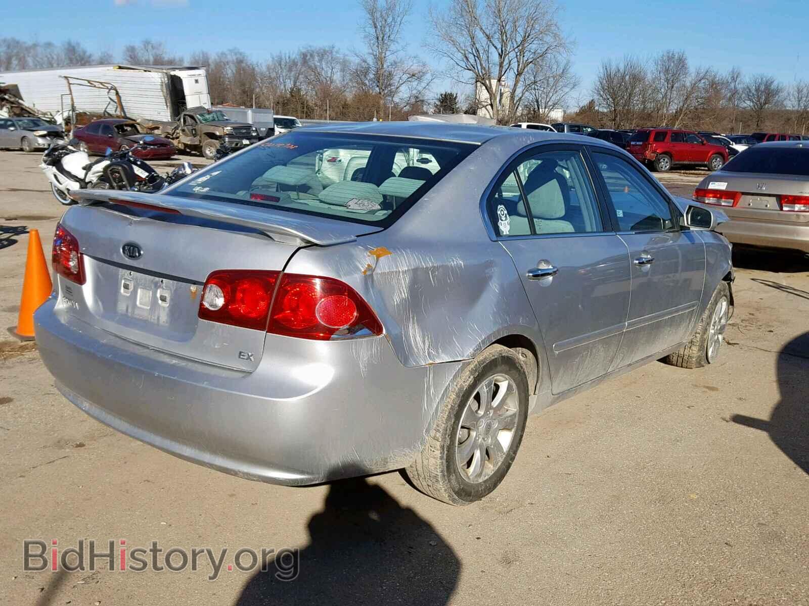 2007 KIA OPTIMA - VIN: KNAGE123775095325 - Фото 4