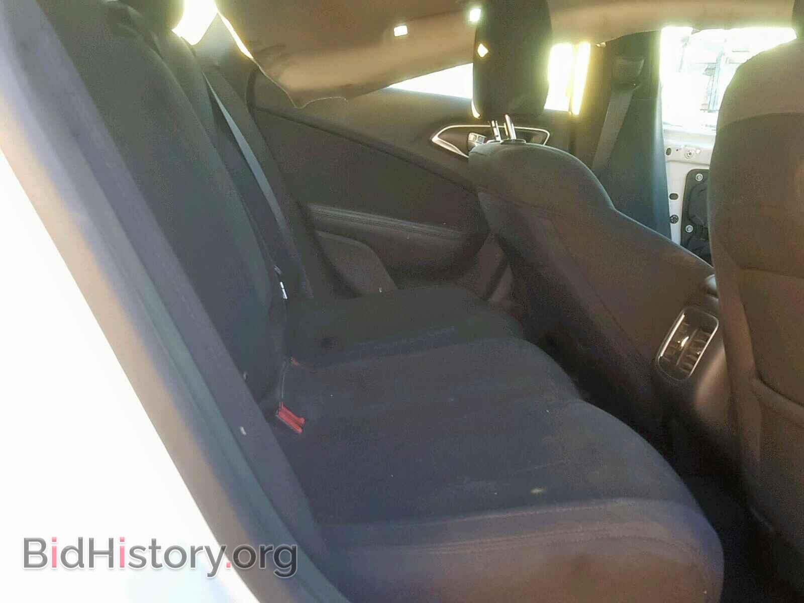 2016 CHRYSLER 200 - VIN: 1C3CCCAB9GN144864 - Photo 6