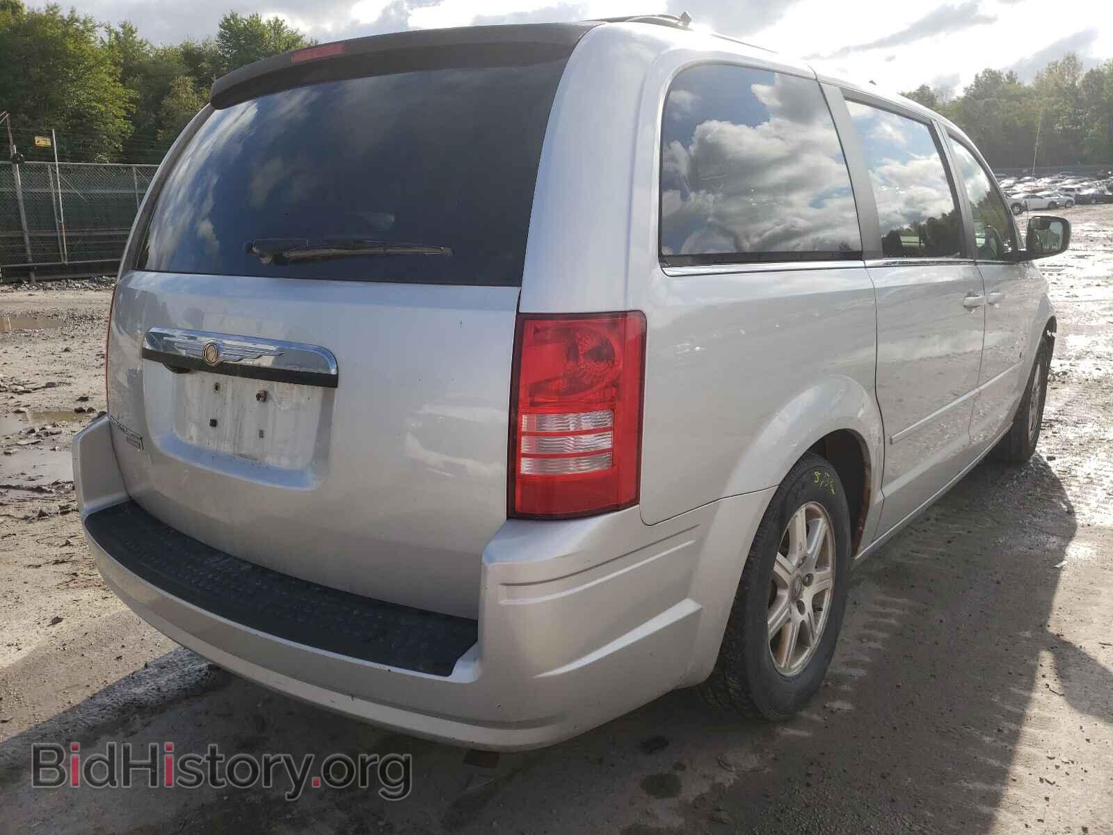 2008 CHRYSLER MINIVAN - VIN: 2A8HR54P48R833596 - Фото 4