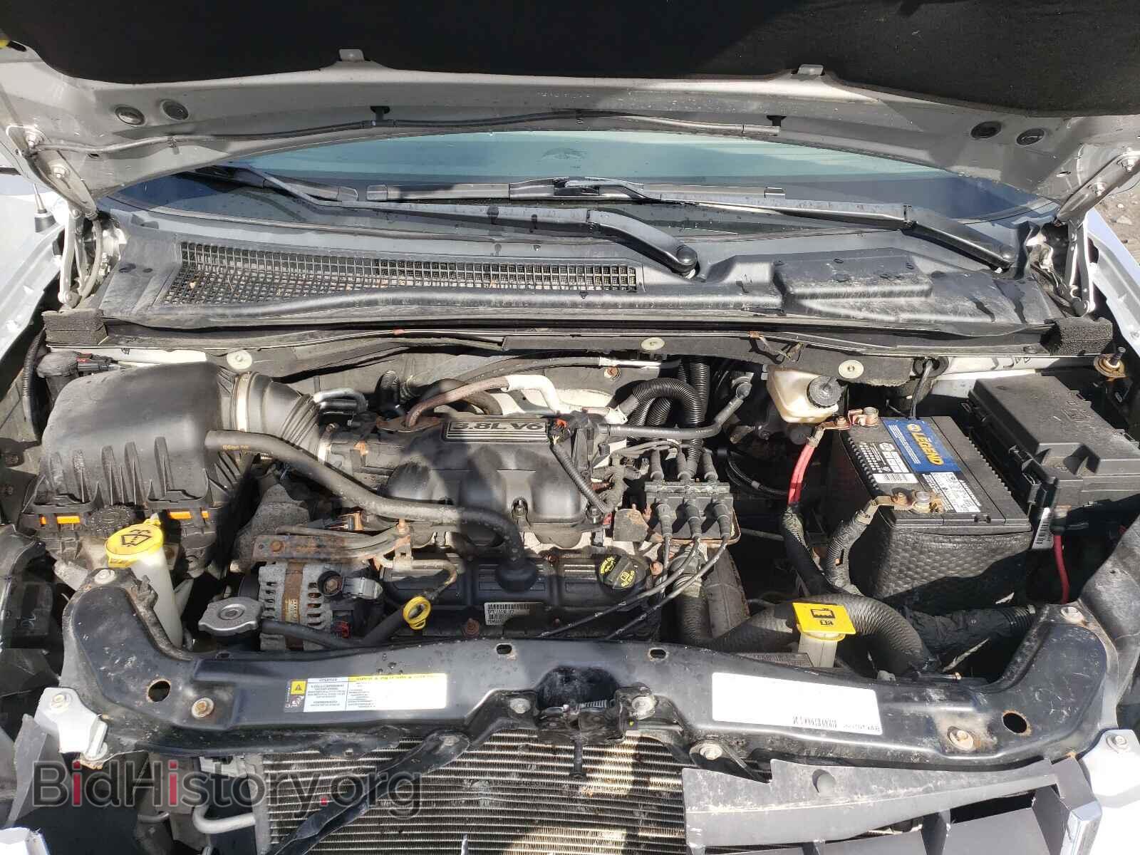 2008 CHRYSLER MINIVAN - VIN: 2A8HR54P48R833596 - Фото 7