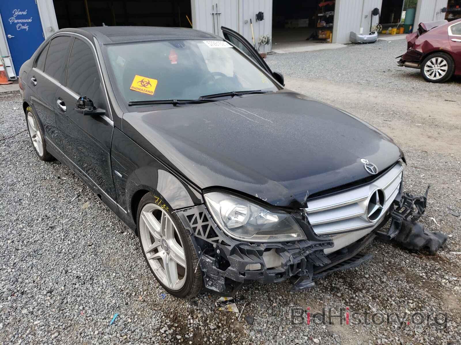 Photo WDDGF4HB5CR212005 - MERCEDES-BENZ C-CLASS 2012