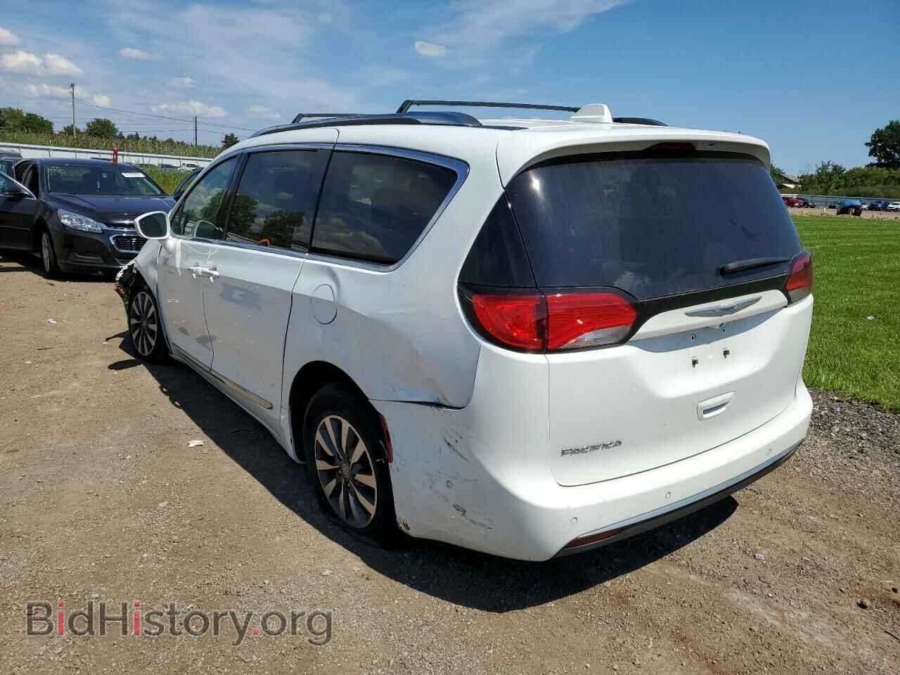 2020 CHRYSLER PACIFICA - VIN: 2C4RC1EG9LR266346 - Фото 3