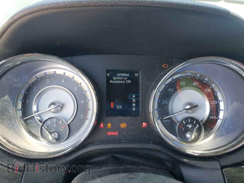 2013 Chrysler 300 (VIN 2C3CCAKG0DH683165) — фото 9 из 12
