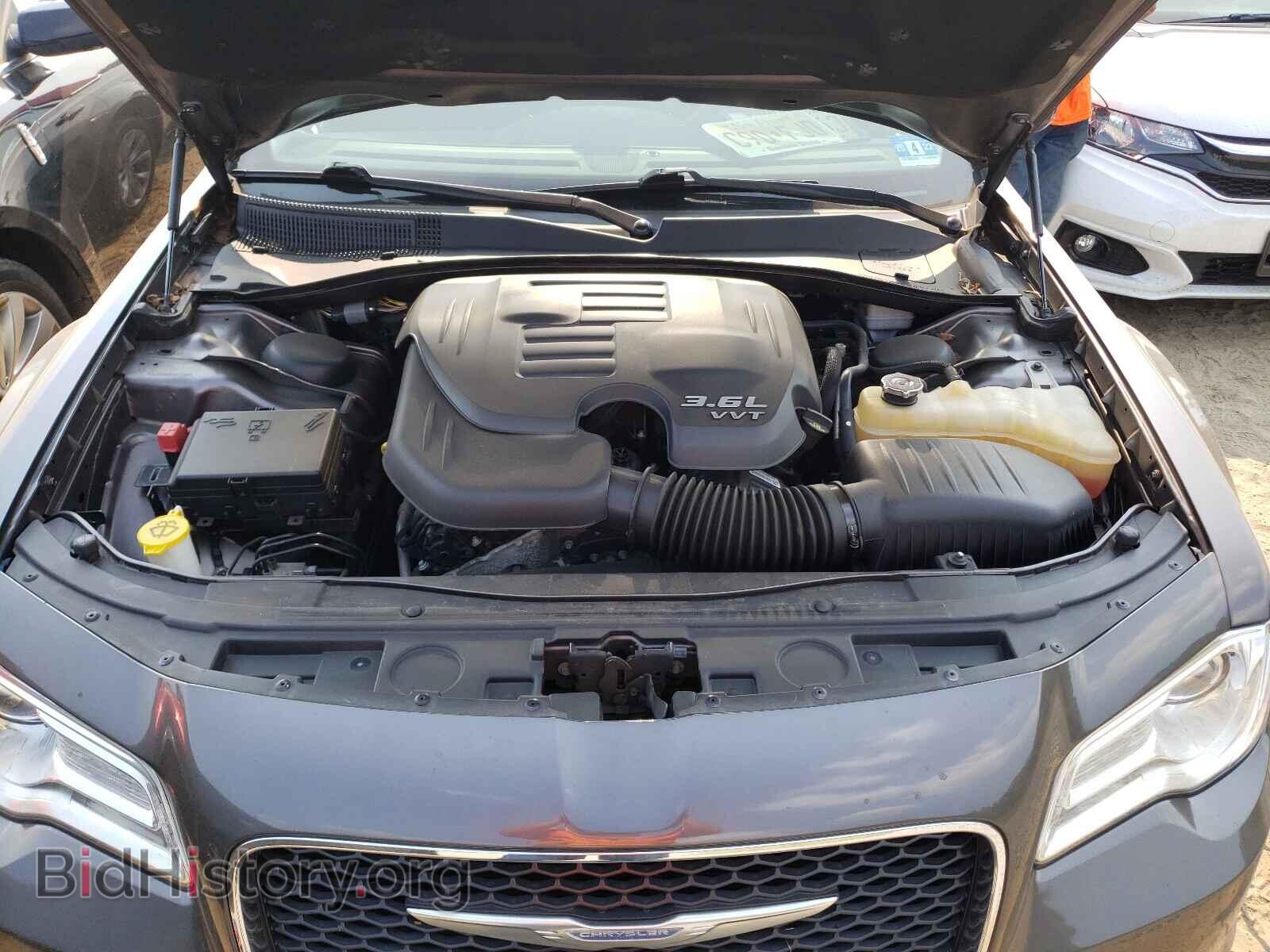 2015 CHRYSLER 300 - VIN: 2C3CCAAG9FH772964 - Фото 7