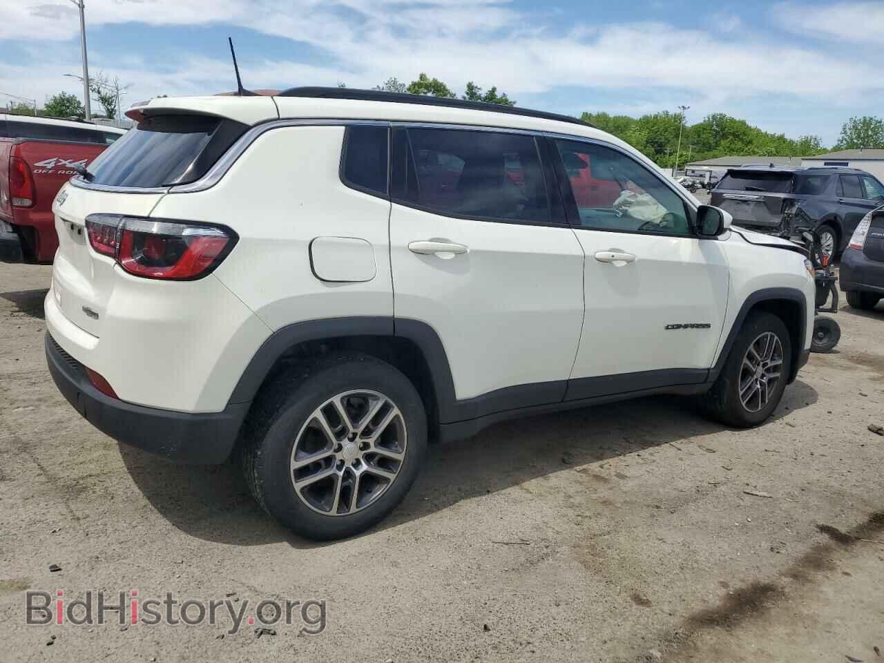 2017 JEEP COMPASS - VIN: 3C4NJDBB1HT650656 - Фото 3