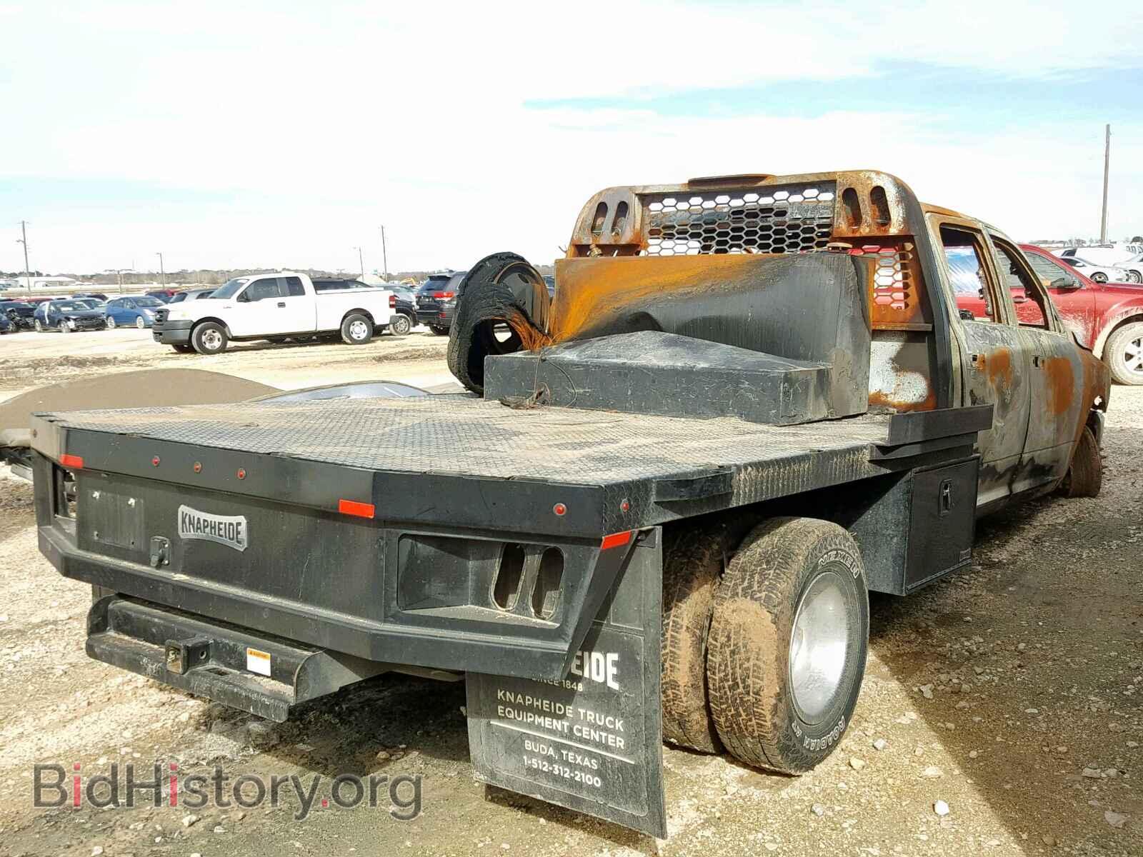 2017 RAM 3500 - VIN: 3C7WRTCL2HG633844 - Photo 4