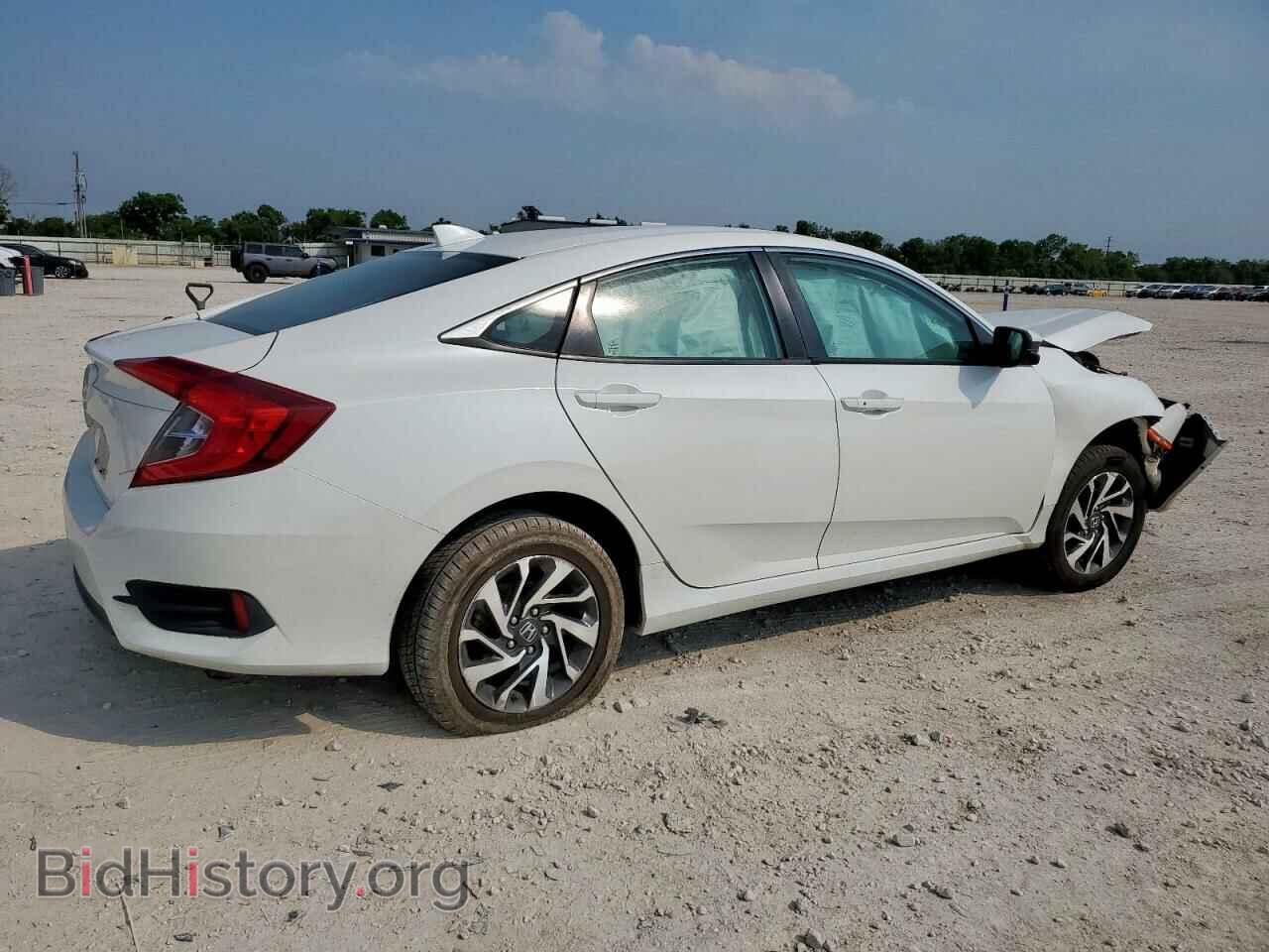 2017 HONDA CIVIC - VIN: 19XFC2F78HE064985 - Фото 3