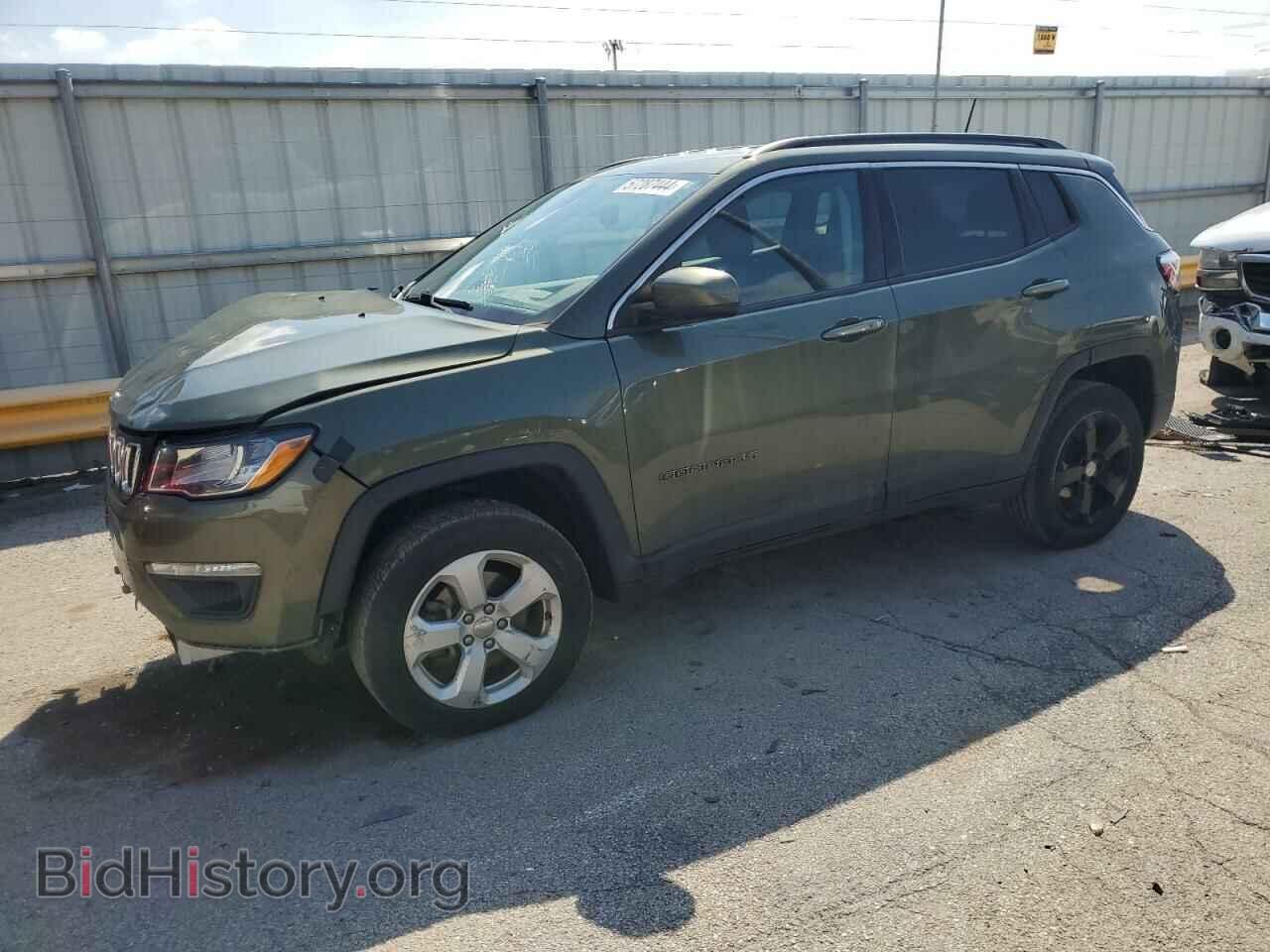 Photo 3C4NJDBB2KT735142 - JEEP COMPASS 2019