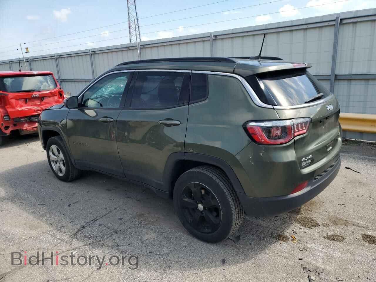 2019 JEEP COMPASS - VIN: 3C4NJDBB2KT735142 - Фото 2