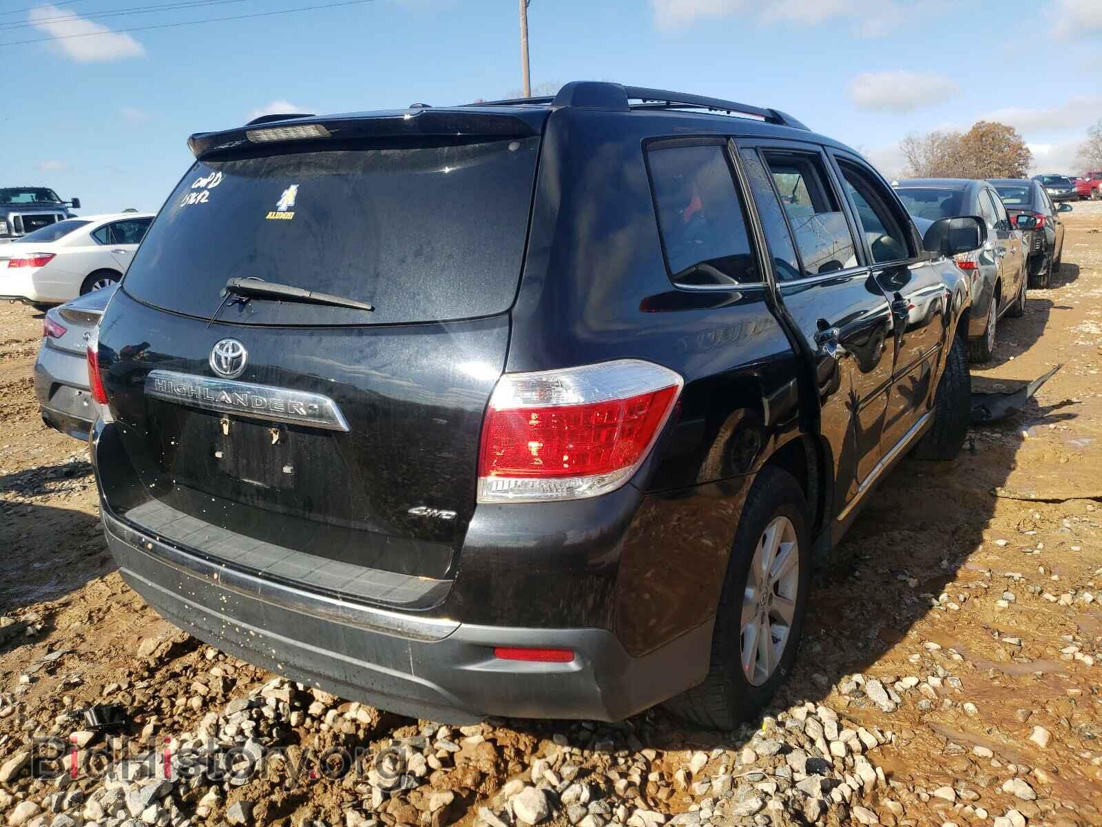 2012 TOYOTA HIGHLANDER - VIN: 5TDBK3EH5CS157642 - Фото 4