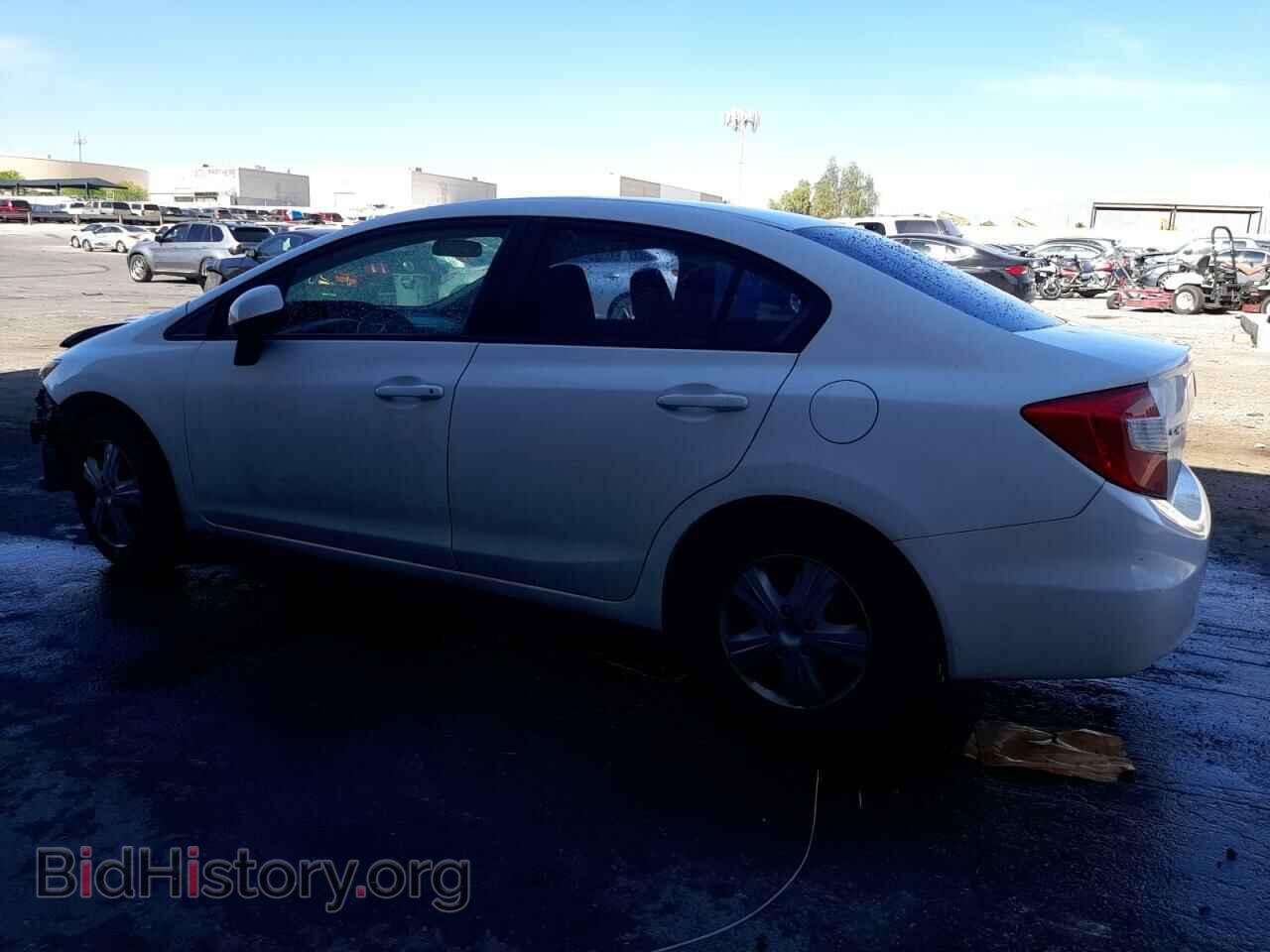 2012 HONDA CIVIC - VIN: 2HGFB2F52CH326631 - Фото 2