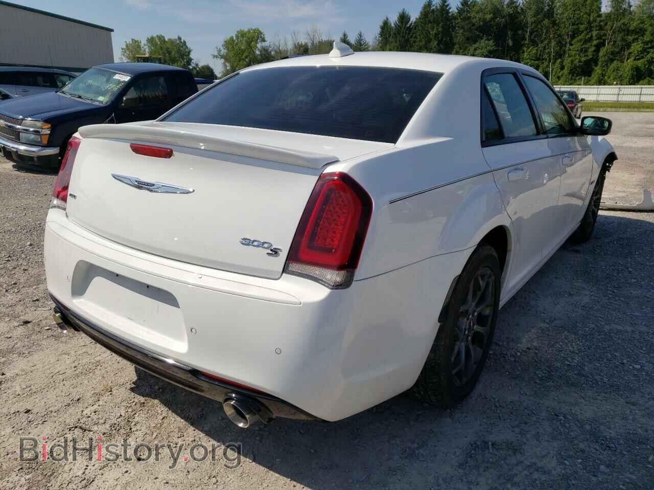 2016 CHRYSLER 300 - VIN: 2C3CCAGG2GH304874 - Фото 4