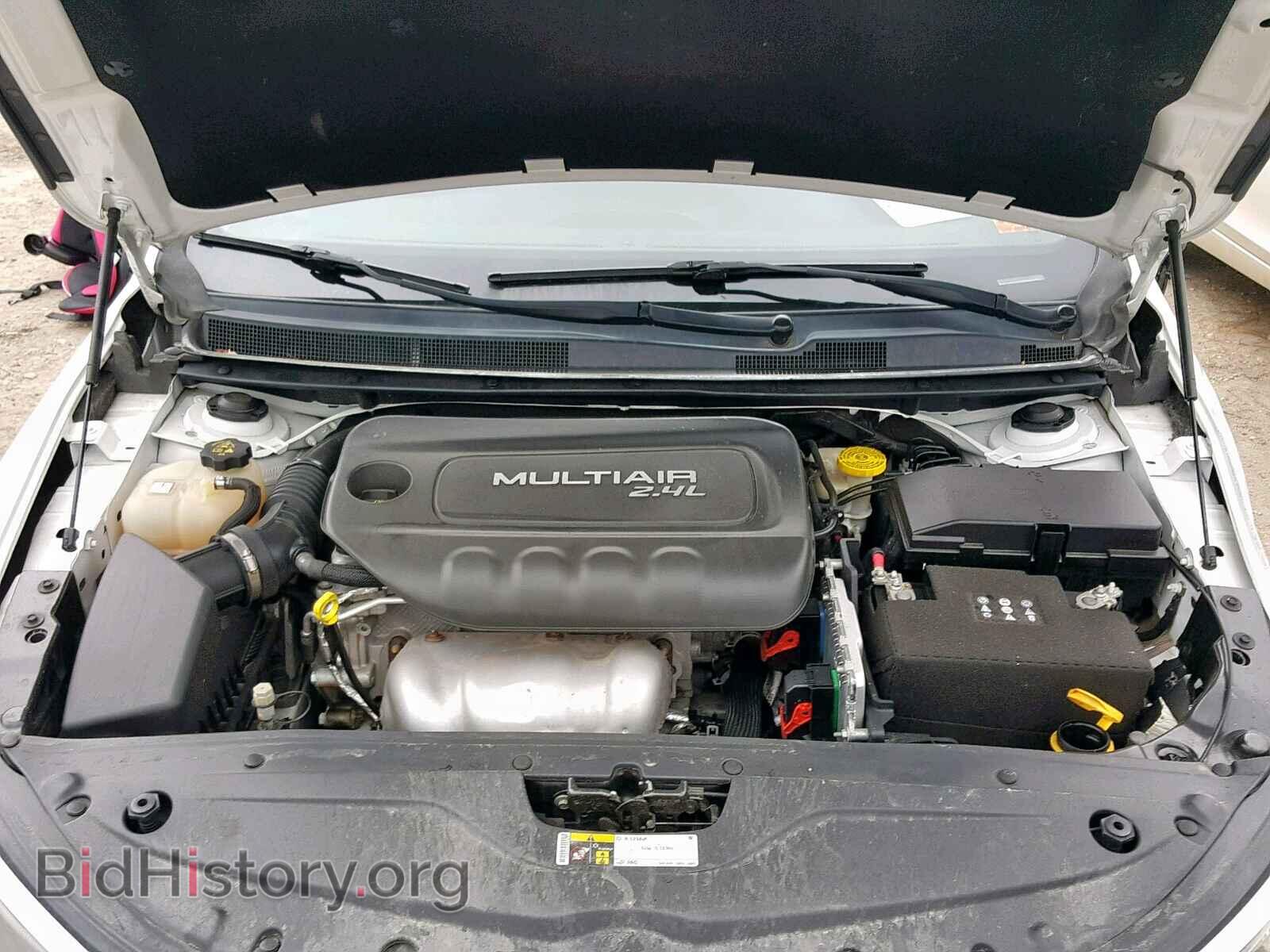2015 CHRYSLER 200 - VIN: 1C3CCCFB5FN560885 - Photo 7