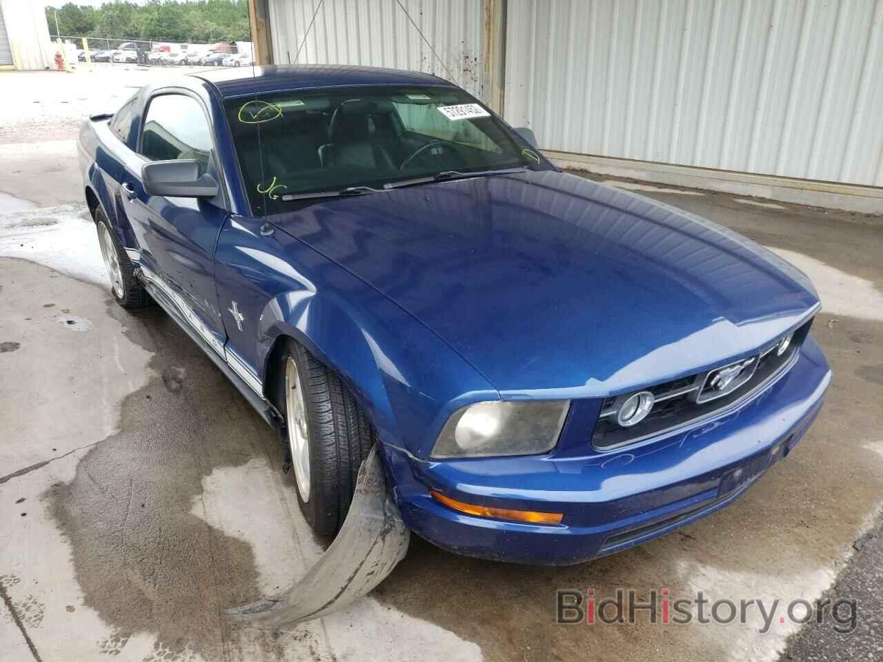 Photo 1ZVFT80N975247796 - FORD MUSTANG 2007