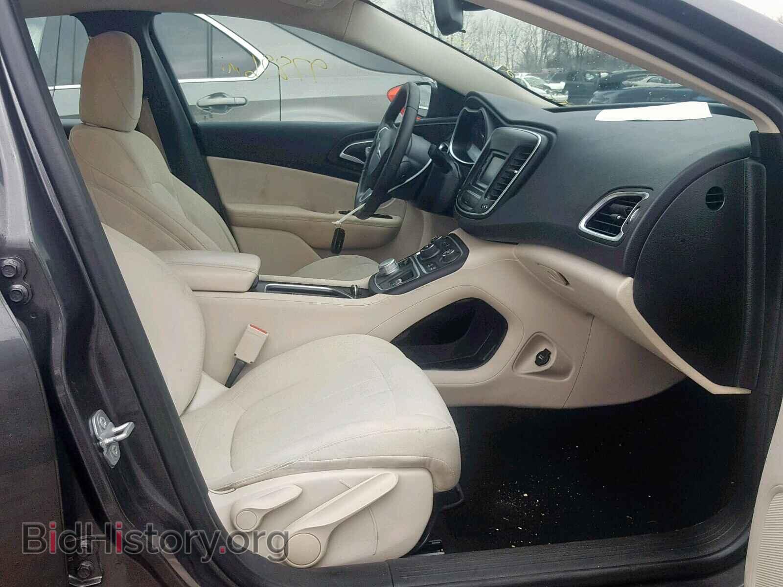 2015 CHRYSLER 200 - VIN: 1C3CCCABXFN658852 - Photo 5