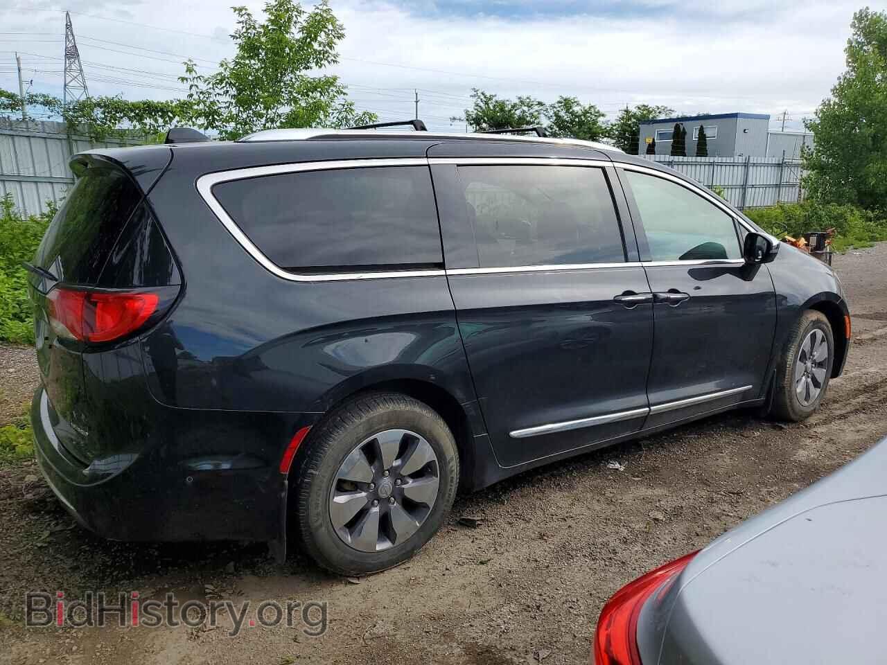 2019 CHRYSLER PACIFICA - VIN: 2C4RC1N76KR552797 - Фото 3