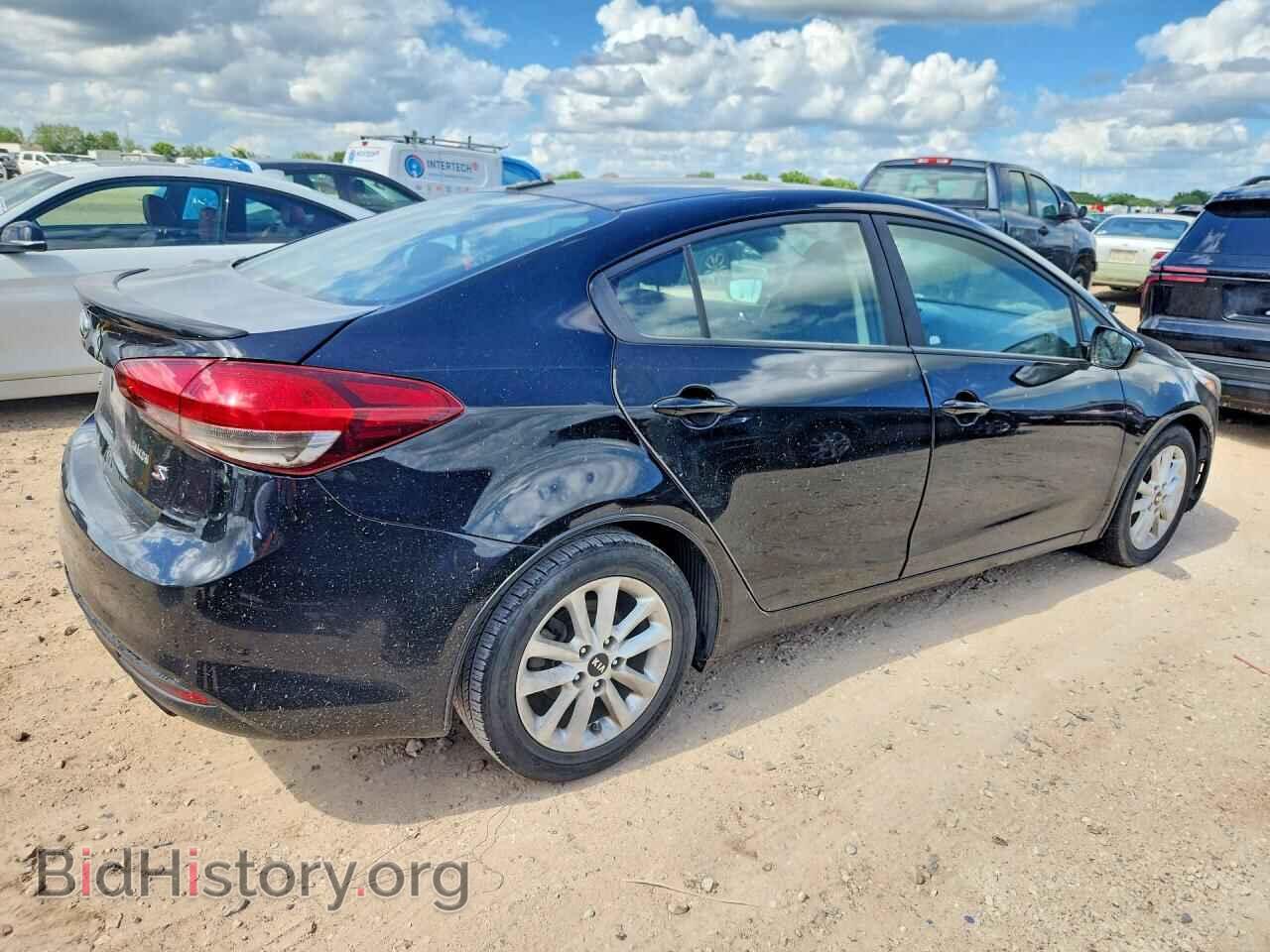 2017 KIA FORTE - VIN: 3KPFL4A71HE011306 - Photo 3
