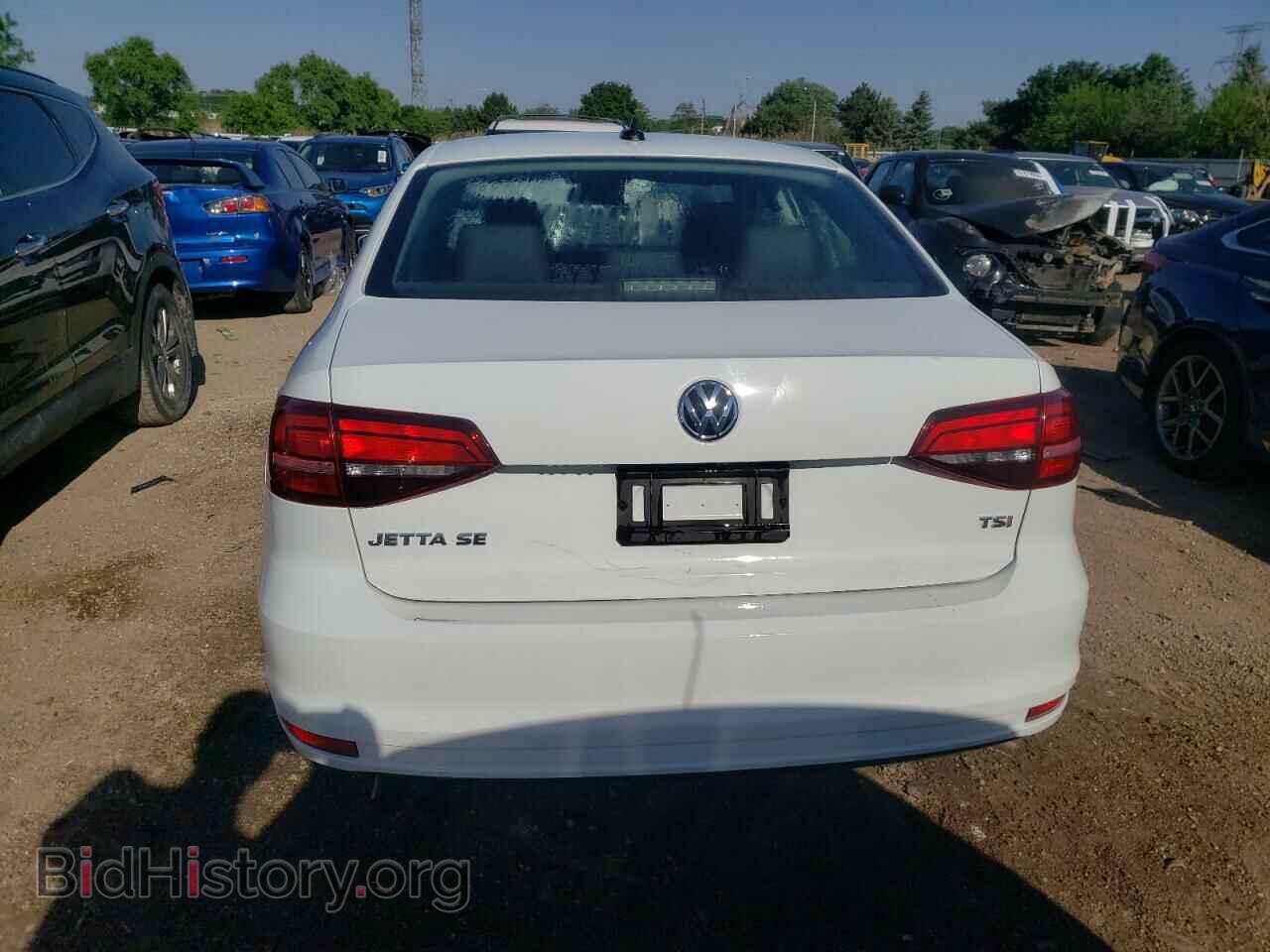 2017 VOLKSWAGEN JETTA - VIN: 3VWDB7AJ7HM241460 - Фото 6