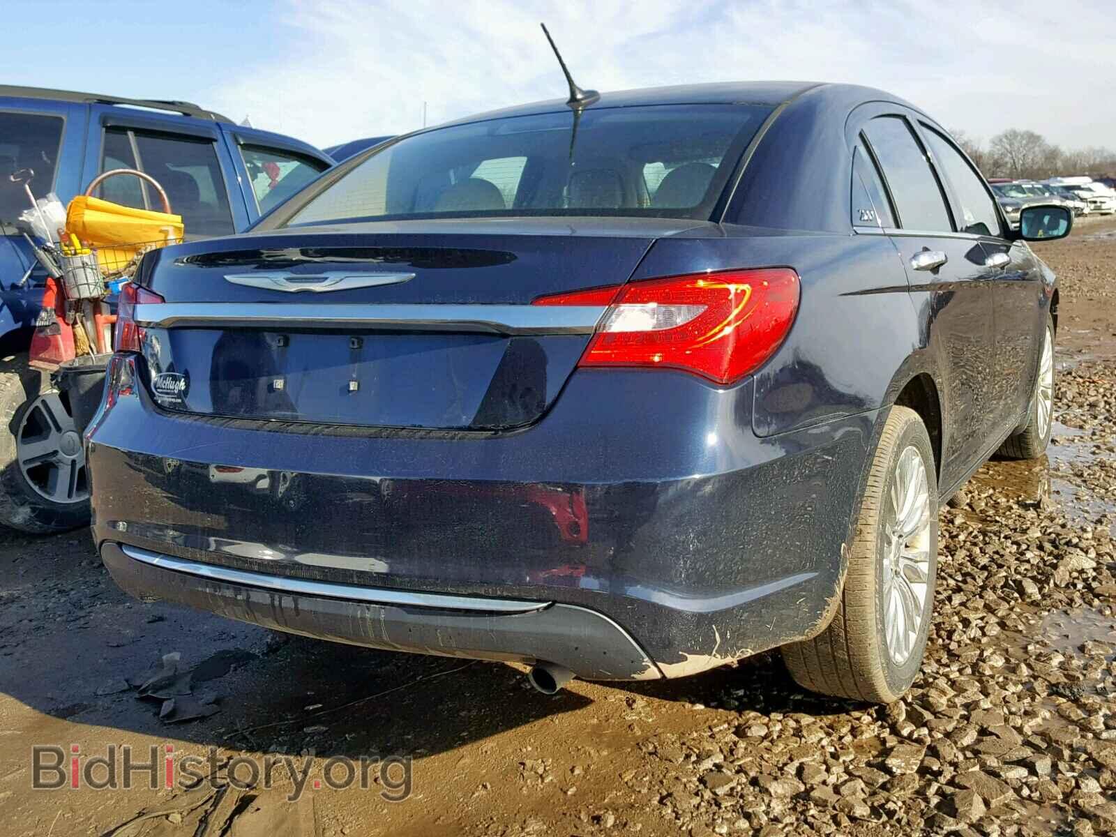 2011 CHRYSLER 200 - VIN: 1C3BC2FB7BN579910 - Photo 4