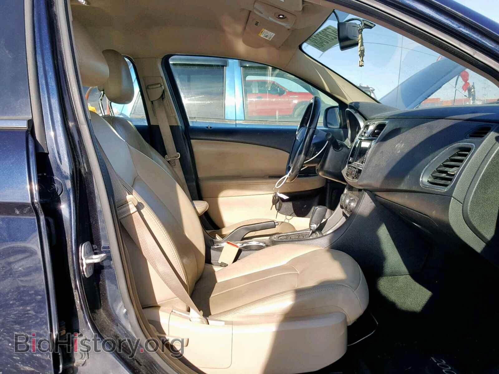 2011 CHRYSLER 200 - VIN: 1C3BC2FB7BN579910 - Photo 5