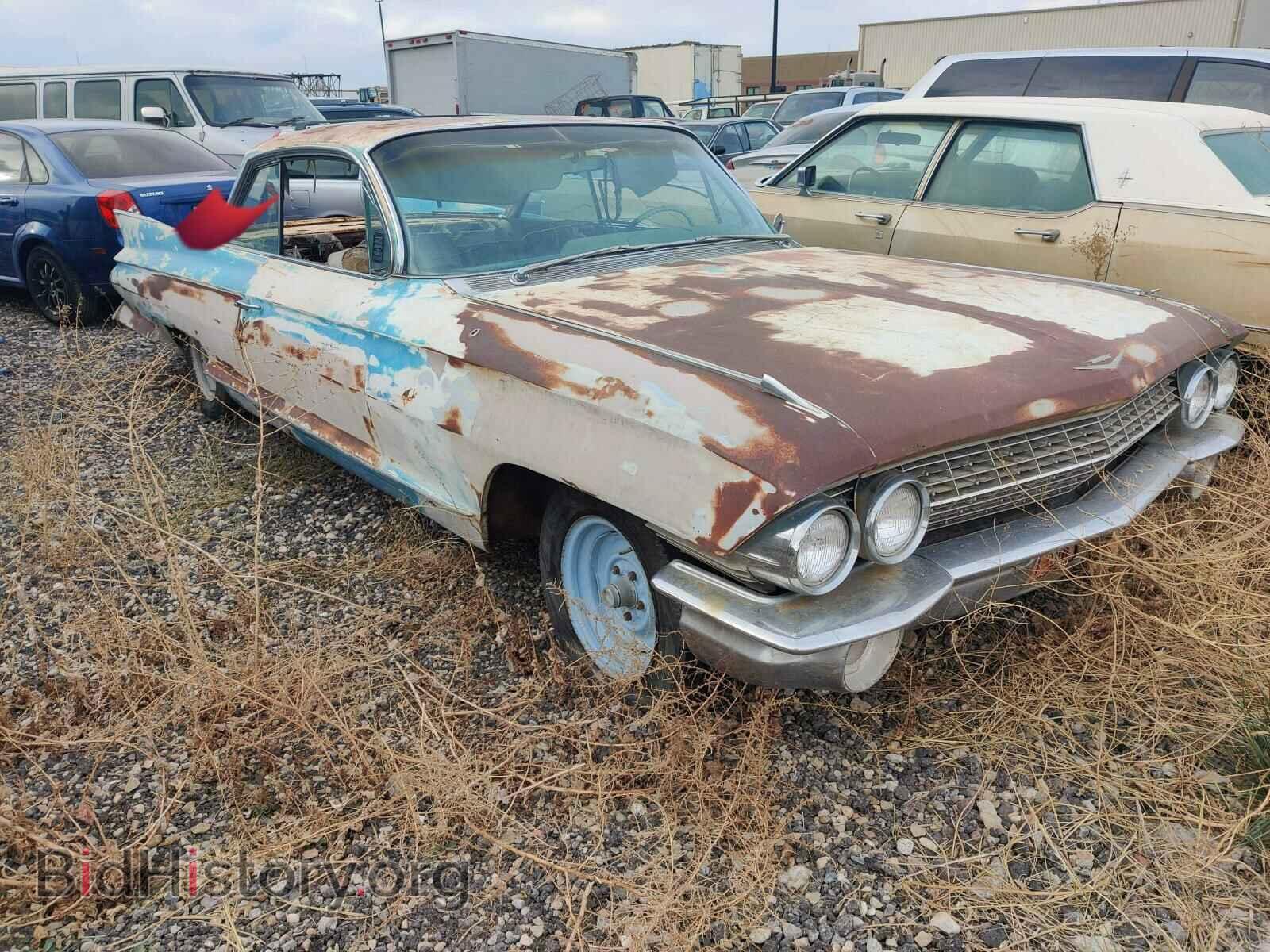 Photo 61J070579 - CADILLAC DEVILLE 1961