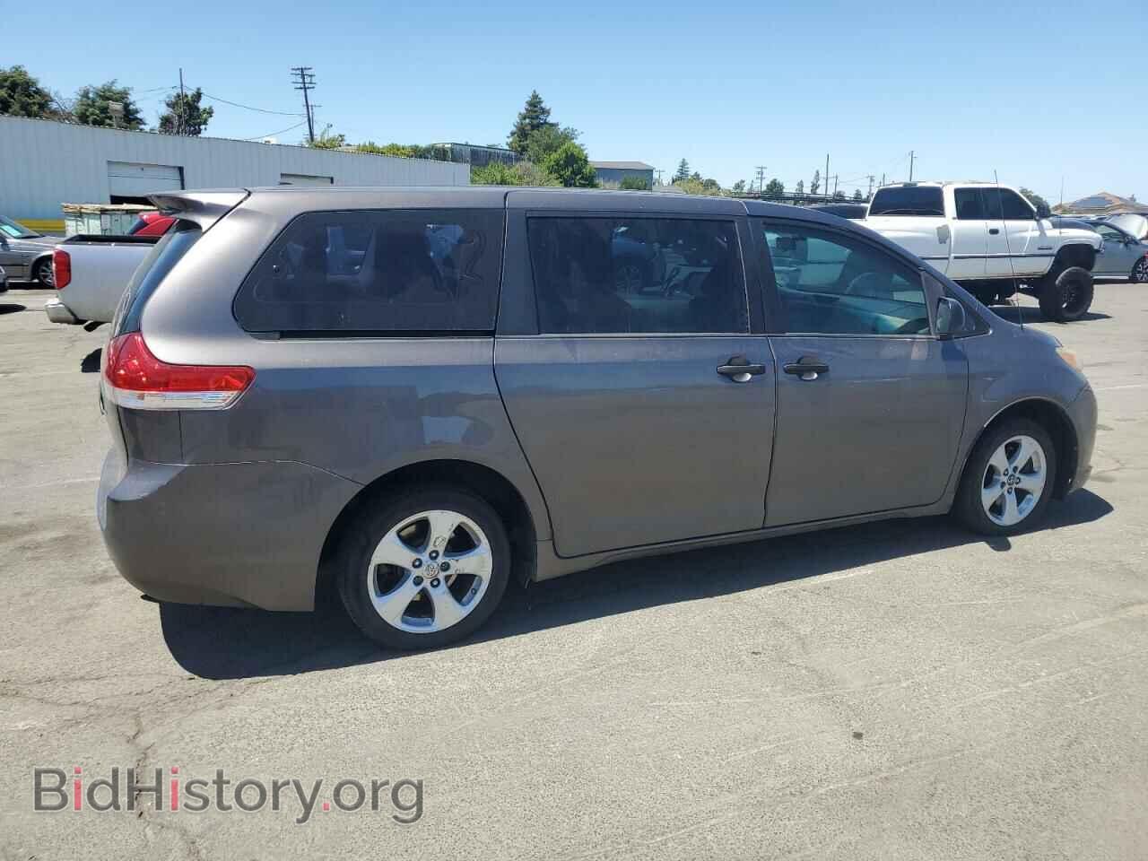 2011 TOYOTA All Models - VIN: 5TDZK3DC6BS026318 - Photo 3