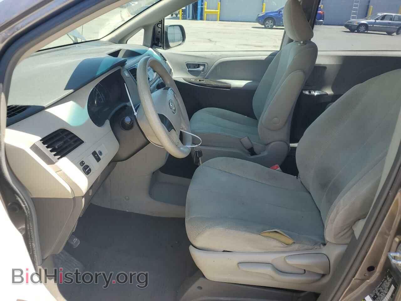 2011 TOYOTA All Models - VIN: 5TDZK3DC6BS026318 - Photo 7