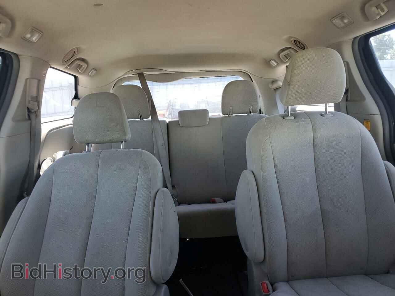 2011 TOYOTA All Models - VIN: 5TDZK3DC6BS026318 - Photo 10