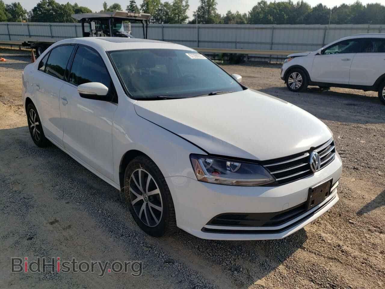 Фотография 3VWDB7AJ4HM332038 - VOLKSWAGEN JETTA 2017