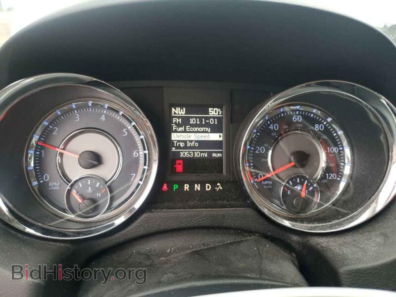 2014 Chrysler MINIVAN (VIN 2C4RC1BG7ER333047) — photo 9 of 15