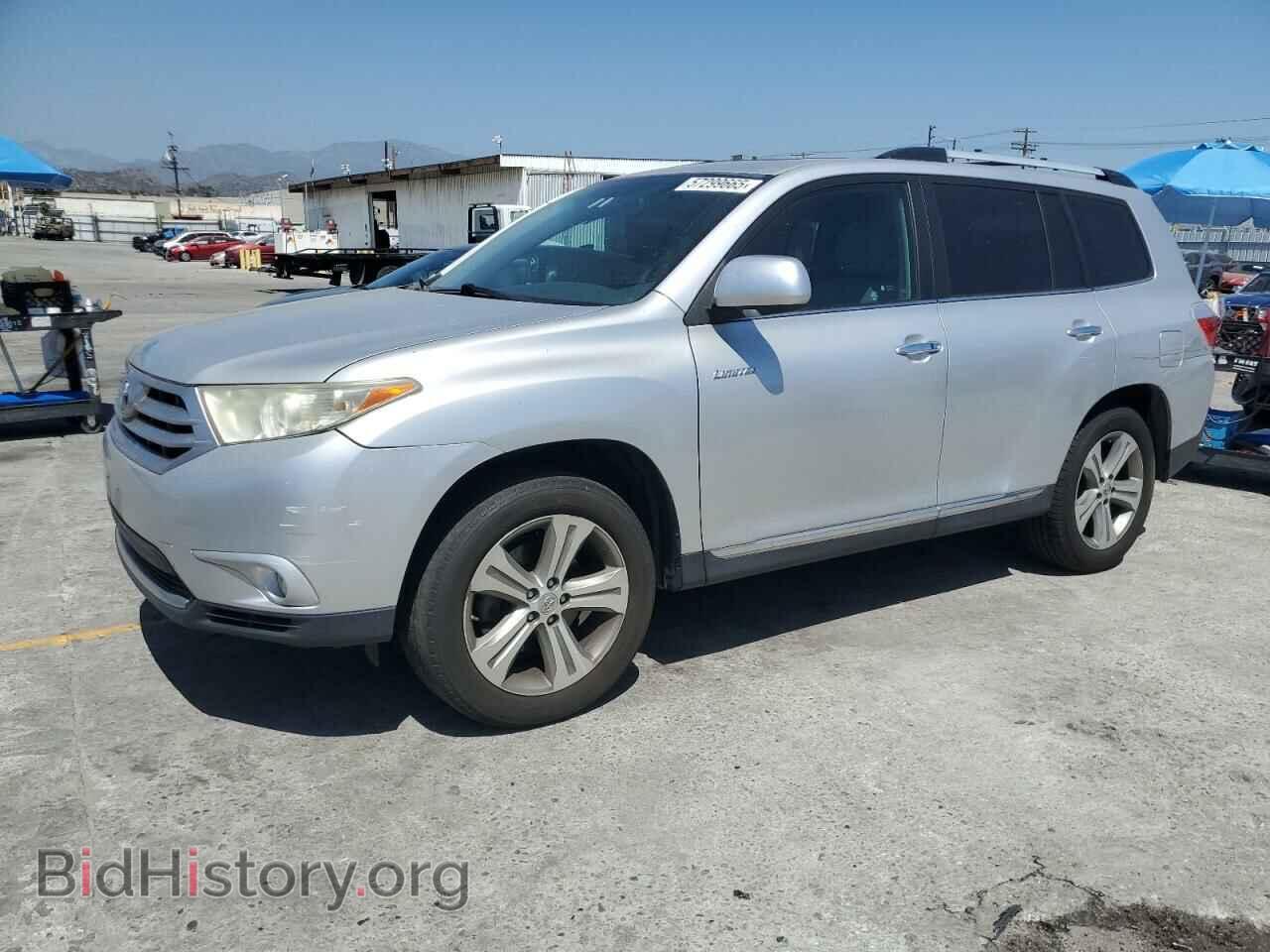 Фотография 5TDYK3EH2BS024877 - TOYOTA HIGHLANDER 2011