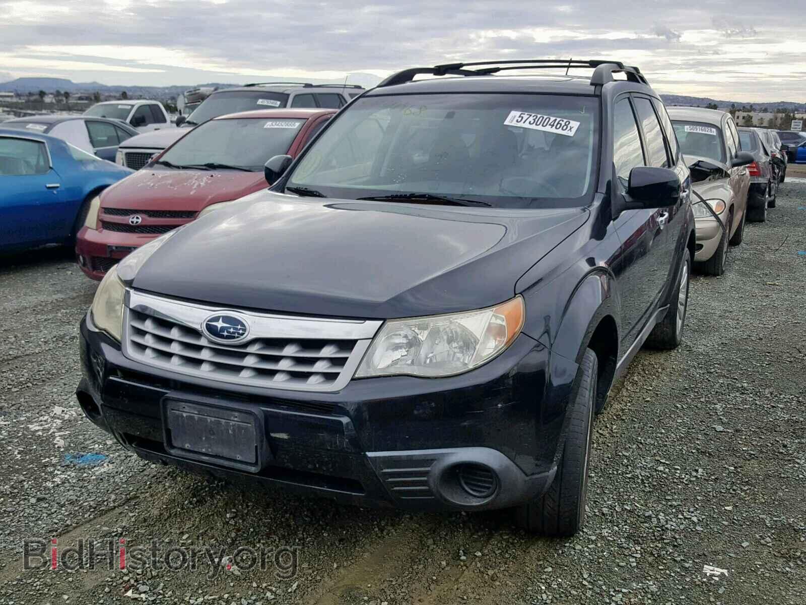 2011 SUBARU FORESTER - VIN: JF2SHADC2BH701060 - Фото 2