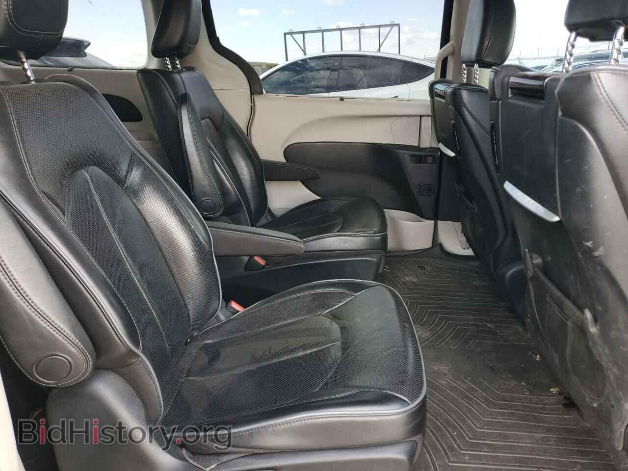 2017 CHRYSLER PACIFICA - VIN: 2C4RC1N70HR740031 - Photo 11
