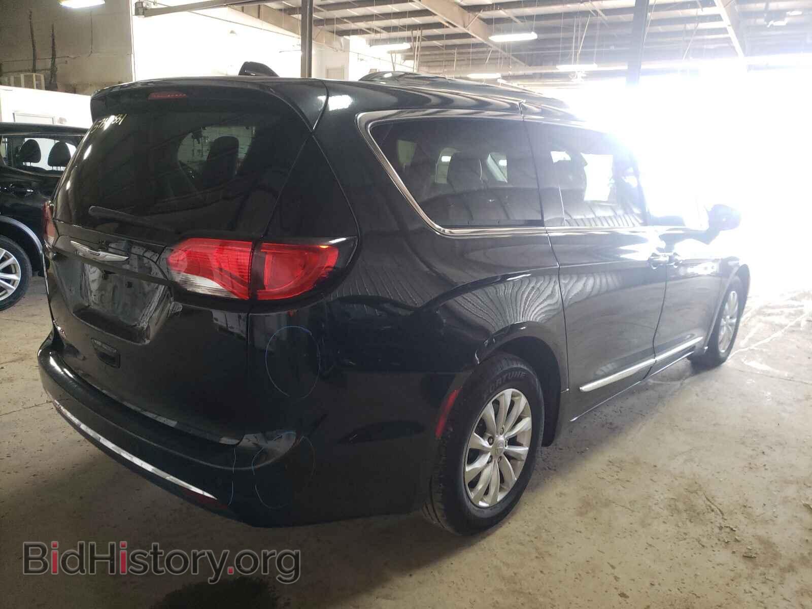 2019 CHRYSLER PACIFICA - VIN: 2C4RC1BG4KR657276 - Фото 4